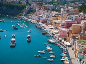 Informazioni sui Traghetti Napoli-Procida